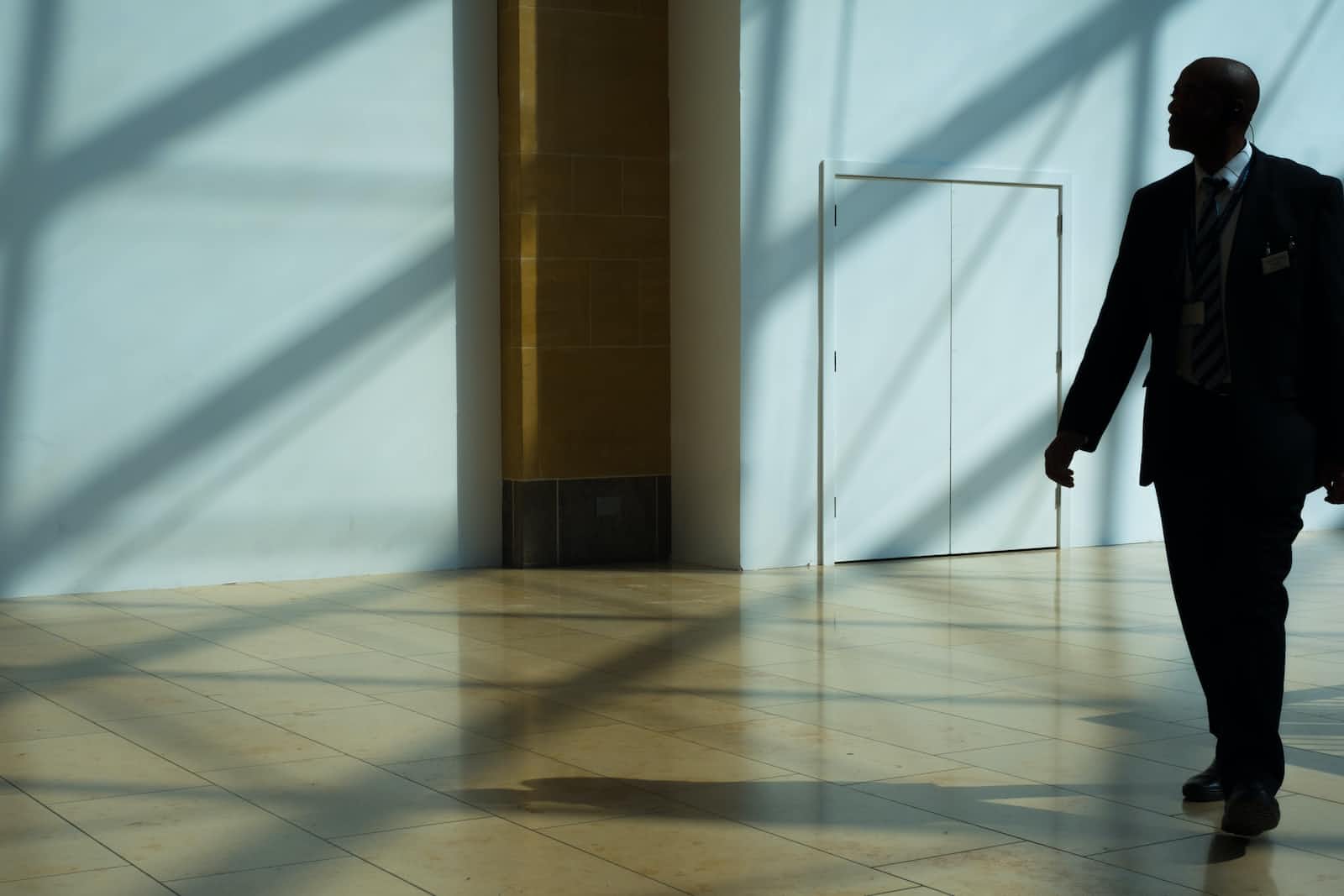 Why Security Personnel are Important for Securing Your Premises